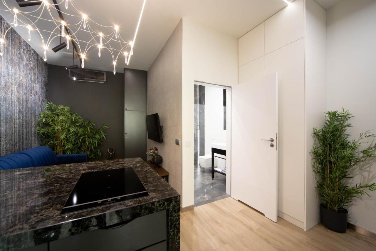 Jacuzzi Apartment Main Square Cracovie Extérieur photo