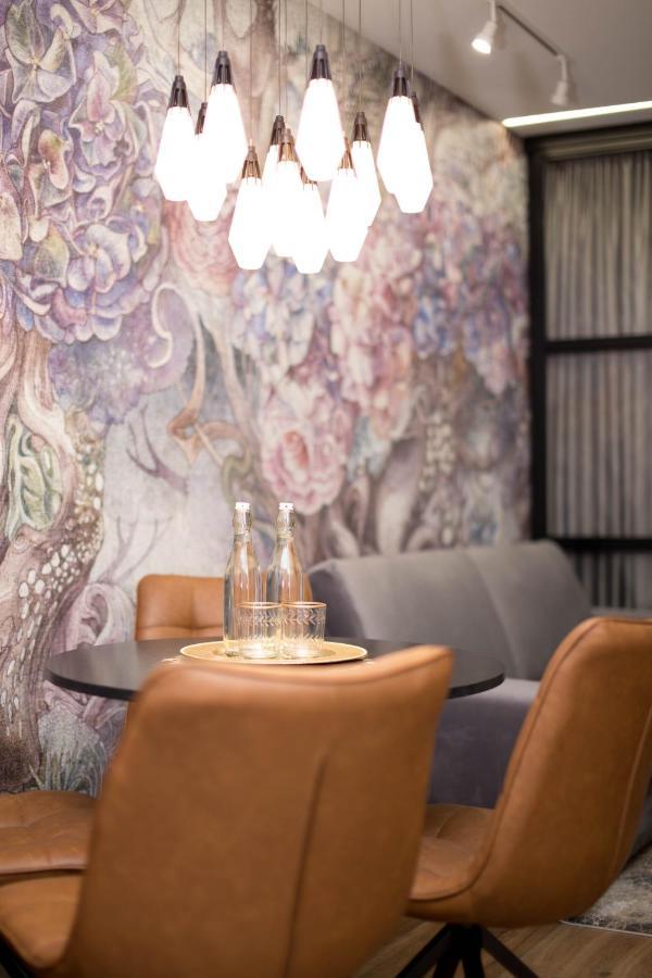 Jacuzzi Apartment Main Square Cracovie Extérieur photo
