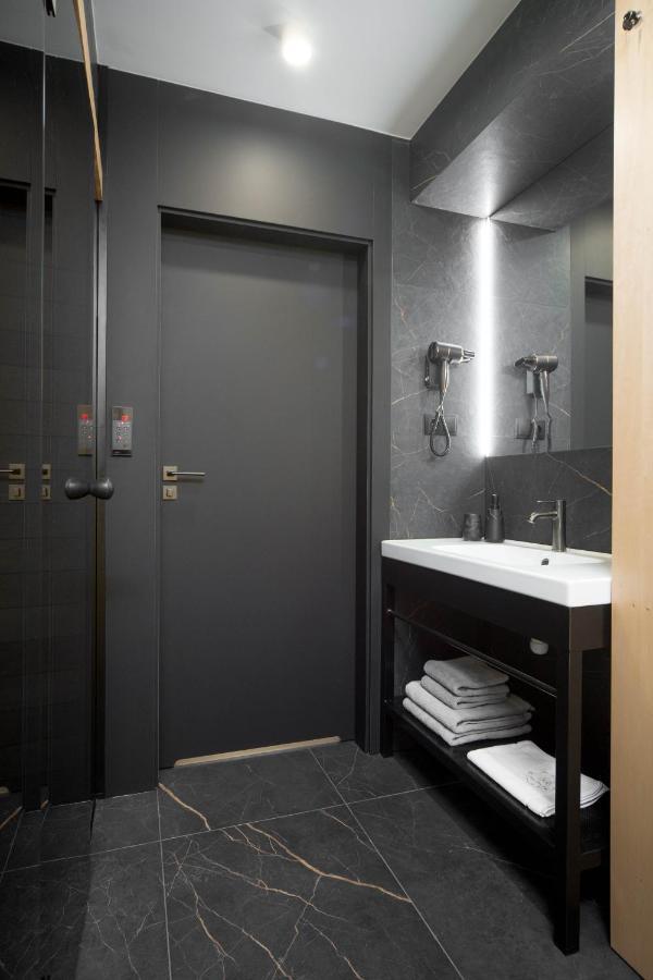 Jacuzzi Apartment Main Square Cracovie Extérieur photo